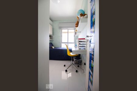 Apartamento à venda com 220m², 3 quartos e 2 vagas Apartamento à venda com 220m², 3 quartos e 2 vagasQuarto 1
