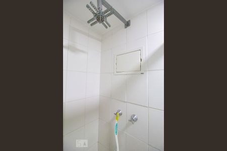 Apartamento à venda com 220m², 3 quartos e 2 vagas Apartamento à venda com 220m², 3 quartos e 2 vagasBanheiro Corredor