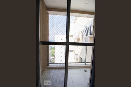 Apartamento à venda com 220m², 3 quartos e 2 vagas Apartamento à venda com 220m², 3 quartos e 2 vagasQuarto 3 - Suíte