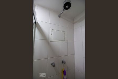 Apartamento à venda com 220m², 3 quartos e 2 vagas Apartamento à venda com 220m², 3 quartos e 2 vagasBanheiro da Suíte 3