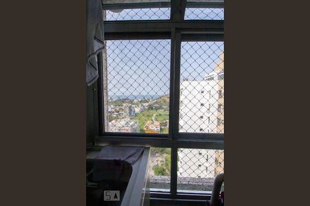 Apartamento à venda com 220m², 3 quartos e 2 vagas Apartamento à venda com 220m², 3 quartos e 2 vagasCozinha e Área de Serviço