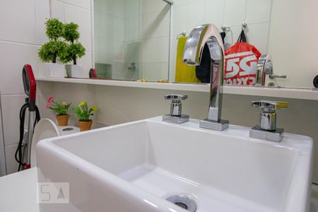 Apartamento à venda com 220m², 3 quartos e 2 vagas Apartamento à venda com 220m², 3 quartos e 2 vagasBanheiro