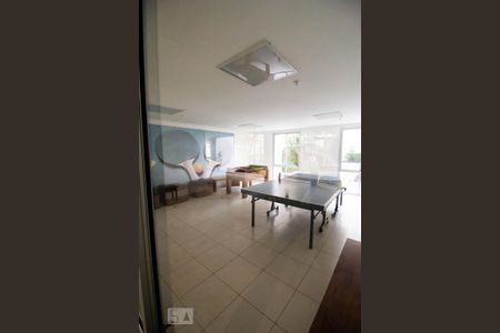 Apartamento à venda com 220m², 3 quartos e 2 vagas Apartamento à venda com 220m², 3 quartos e 2 vagasSala de Jogos
