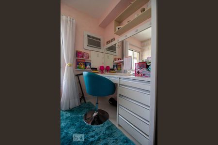 Apartamento à venda com 220m², 3 quartos e 2 vagas Apartamento à venda com 220m², 3 quartos e 2 vagasQuarto 2