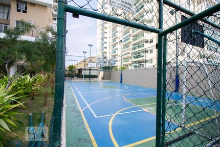 Apartamento à venda com 220m², 3 quartos e 2 vagas Apartamento à venda com 220m², 3 quartos e 2 vagasQuadra