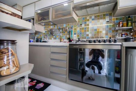 Apartamento à venda com 220m², 3 quartos e 2 vagas Apartamento à venda com 220m², 3 quartos e 2 vagasCozinha
