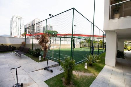 Apartamento à venda com 220m², 3 quartos e 2 vagas Apartamento à venda com 220m², 3 quartos e 2 vagasQuadra