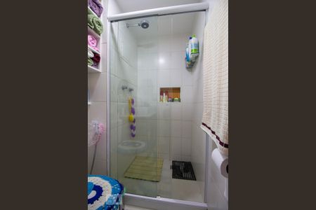 Apartamento à venda com 220m², 3 quartos e 2 vagas Apartamento à venda com 220m², 3 quartos e 2 vagasBanheiro da Suíte 3