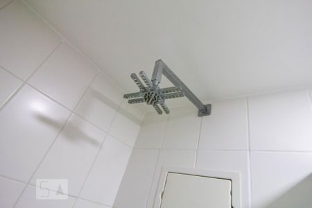 Apartamento à venda com 220m², 3 quartos e 2 vagas Apartamento à venda com 220m², 3 quartos e 2 vagasBanheiro Corredor