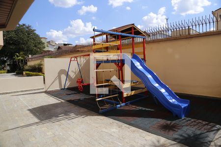 Apartamento à venda com 120m², 4 quartos e 3 vagasÁrea comum - Playground