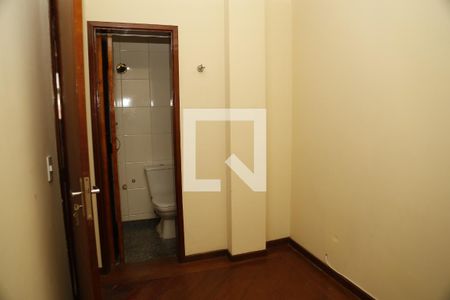 Apartamento à venda com 120m², 4 quartos e 3 vagasQuarto de Serviço
