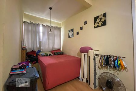 Apartamento à venda com 84m², 2 quartos e 1 vagaSala