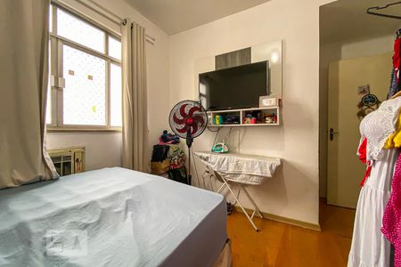 Apartamento à venda com 84m², 2 quartos e 1 vagaQuarto 2