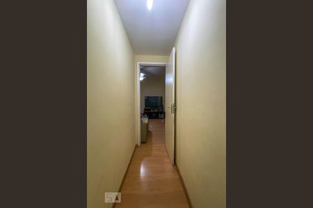Apartamento à venda com 84m², 2 quartos e 1 vagaCorredor