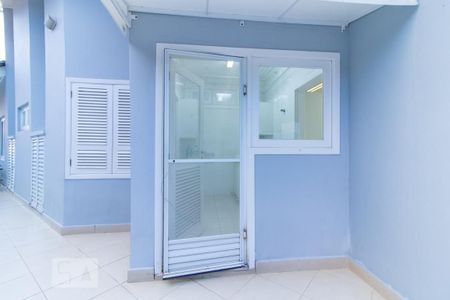 Casa de condomínio à venda com 420m², 4 quartos e 6 vagas Casa de condomínio à venda com 420m², 4 quartos e 6 vagasQuintal