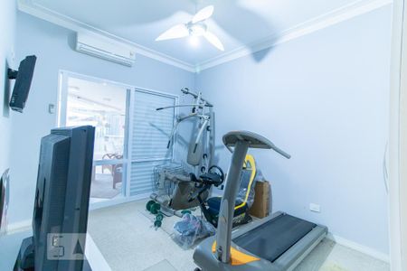 Casa de condomínio à venda com 420m², 4 quartos e 6 vagas Casa de condomínio à venda com 420m², 4 quartos e 6 vagasQuarto 2