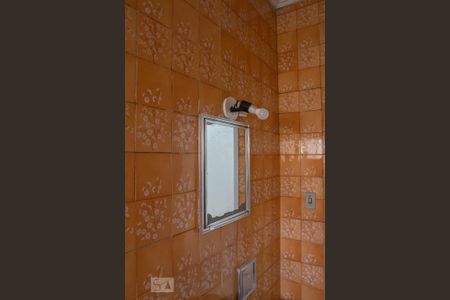 Casa à venda com 2700m², 4 quartos e 3 vagas Casa à venda com 2700m², 4 quartos e 3 vagasBanheiro de cima
