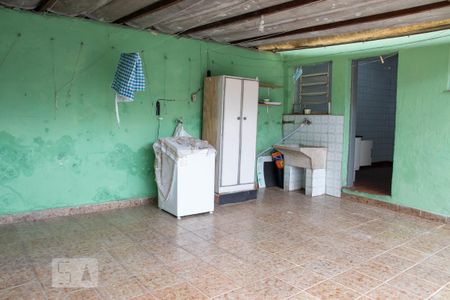 Casa à venda com 2700m², 4 quartos e 3 vagas Casa à venda com 2700m², 4 quartos e 3 vagasLavanderia
