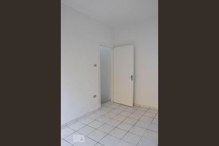 Casa à venda com 2700m², 4 quartos e 3 vagas Casa à venda com 2700m², 4 quartos e 3 vagasQuarto 1