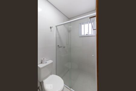 Banheiro de casa para alugar com 1 quarto, 40m² em Vila Guarani (z Sul), São Paulo