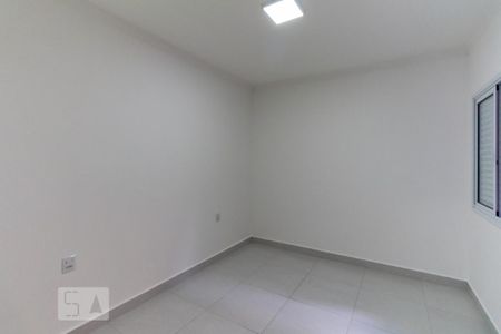Quarto de casa para alugar com 1 quarto, 40m² em Vila Guarani (z Sul), São Paulo