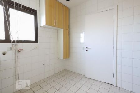 Apartamento para alugar com 220m², 3 quartos e 3 vagasLavanderia