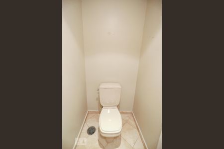 Apartamento para alugar com 220m², 3 quartos e 3 vagasLavabo