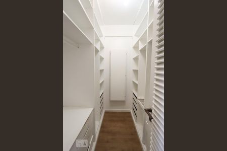 Apartamento para alugar com 220m², 3 quartos e 3 vagasCloset Suíte 3