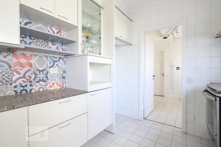 Apartamento para alugar com 220m², 3 quartos e 3 vagasCozinha
