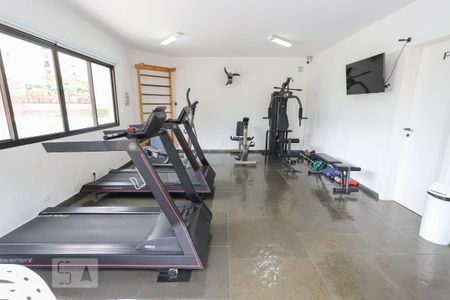 Apartamento para alugar com 220m², 3 quartos e 3 vagasÁrea comum - Academia