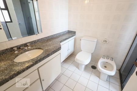 Apartamento para alugar com 220m², 3 quartos e 3 vagasBanheiro Suíte 2