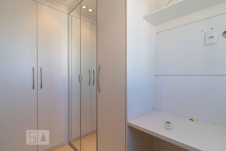 Apartamento à venda com 75m², 3 quartos e 2 vagasQuarto 2