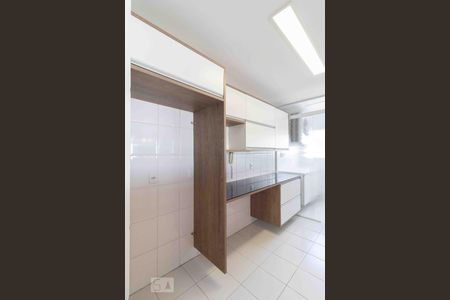 Apartamento à venda com 75m², 3 quartos e 2 vagasCozinha