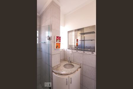 Casa à venda com 135m², 3 quartos e 3 vagasBanheiro