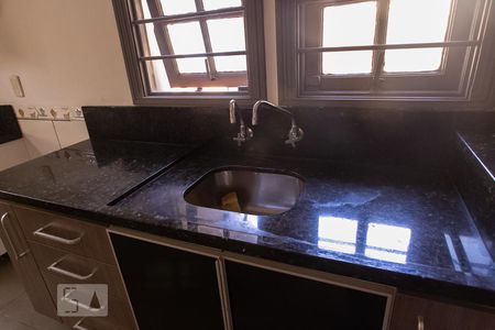 Casa à venda com 135m², 3 quartos e 3 vagasDetalhe