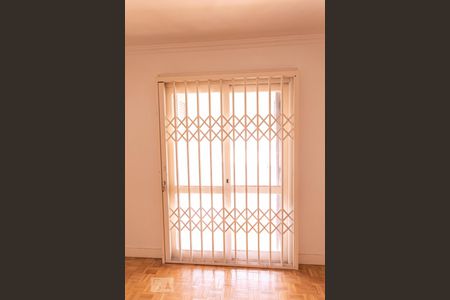 Casa à venda com 135m², 3 quartos e 3 vagasDetalhe