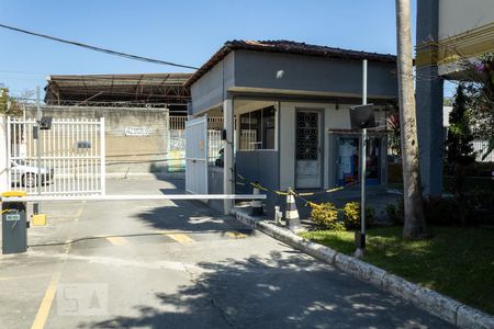 Apartamento para alugar com 66m², 2 quartos e 1 vagaFachada e portaria