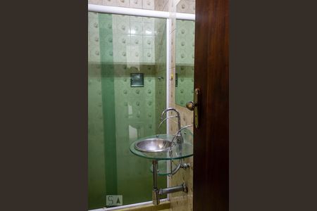 Apartamento para alugar com 66m², 2 quartos e 1 vagaBanheiro