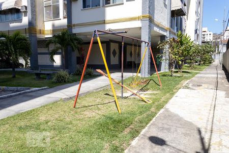 Apartamento para alugar com 66m², 2 quartos e 1 vagaÁrea Comum - Playground