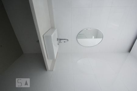 Banheiro de kitnet/studio à venda com 1 quarto, 30m² em Centro, Rio de Janeiro