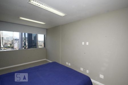 Studio à venda com 30m², 1 quarto e sem vagaSala/Quarto