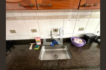 Casa à venda com 350m², 5 quartos e 3 vagasCozinha