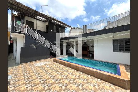 Casa à venda com 350m², 5 quartos e 3 vagasPiscina