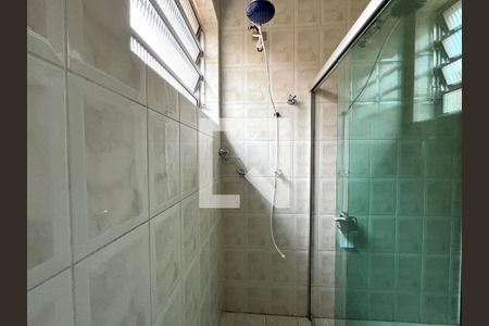 Casa à venda com 350m², 5 quartos e 3 vagasBanheiro 