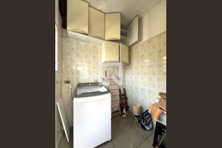 Casa à venda com 350m², 5 quartos e 3 vagasÁrea de Serviço