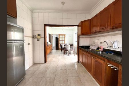 Casa à venda com 350m², 5 quartos e 3 vagasCozinha