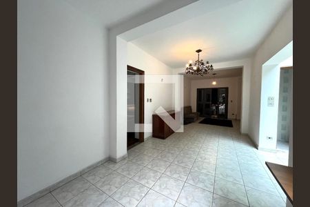 Casa à venda com 350m², 5 quartos e 3 vagasSala 2