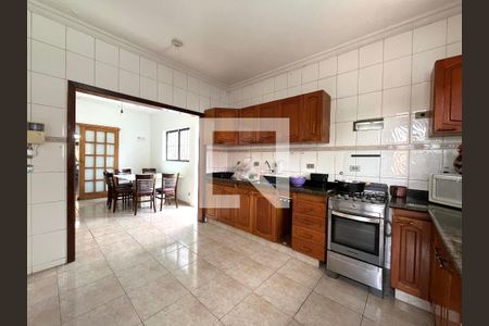 Casa à venda com 350m², 5 quartos e 3 vagasCozinha