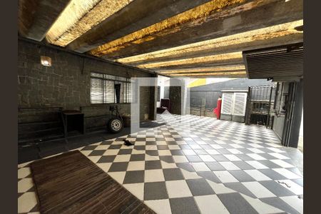 Casa à venda com 350m², 5 quartos e 3 vagasGaragem