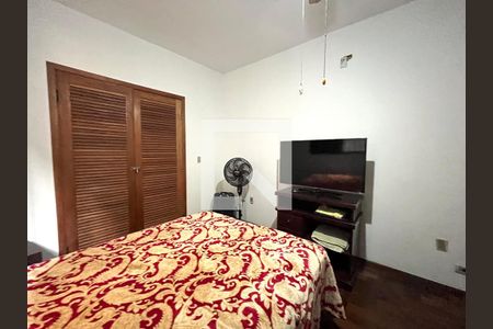 Casa à venda com 350m², 5 quartos e 3 vagasQuarto 3